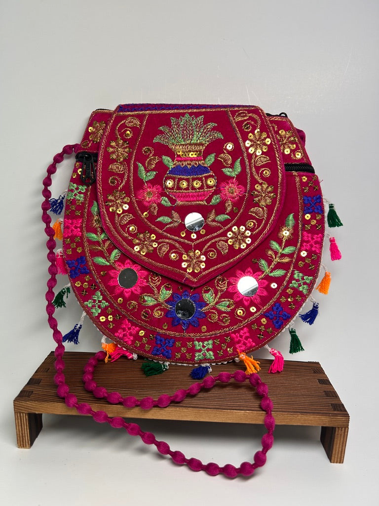 Mirror-Work Bag, Magenta