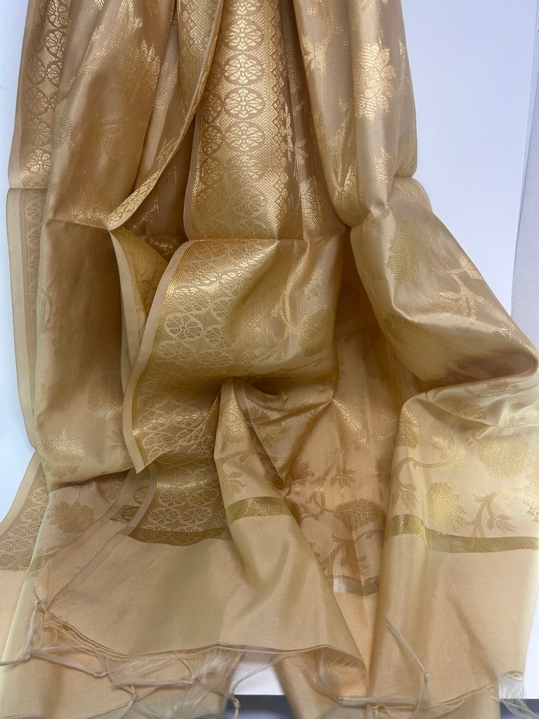 Varanasi Woven Statement Wrap