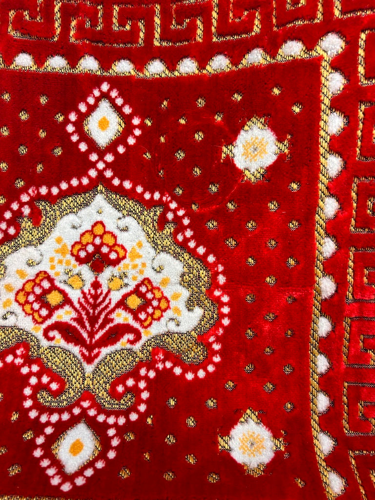 Mandala Rug – Red