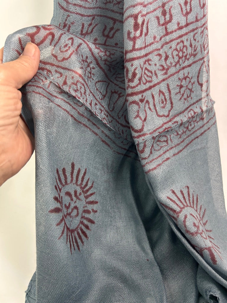 Hand-Stamped Light Mesh Cotton Summer Scarf – Gray
