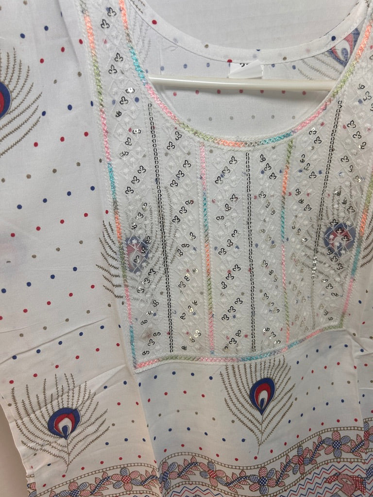 White Peacock Embellished Cotton Kurti / Tunic Top — view 6