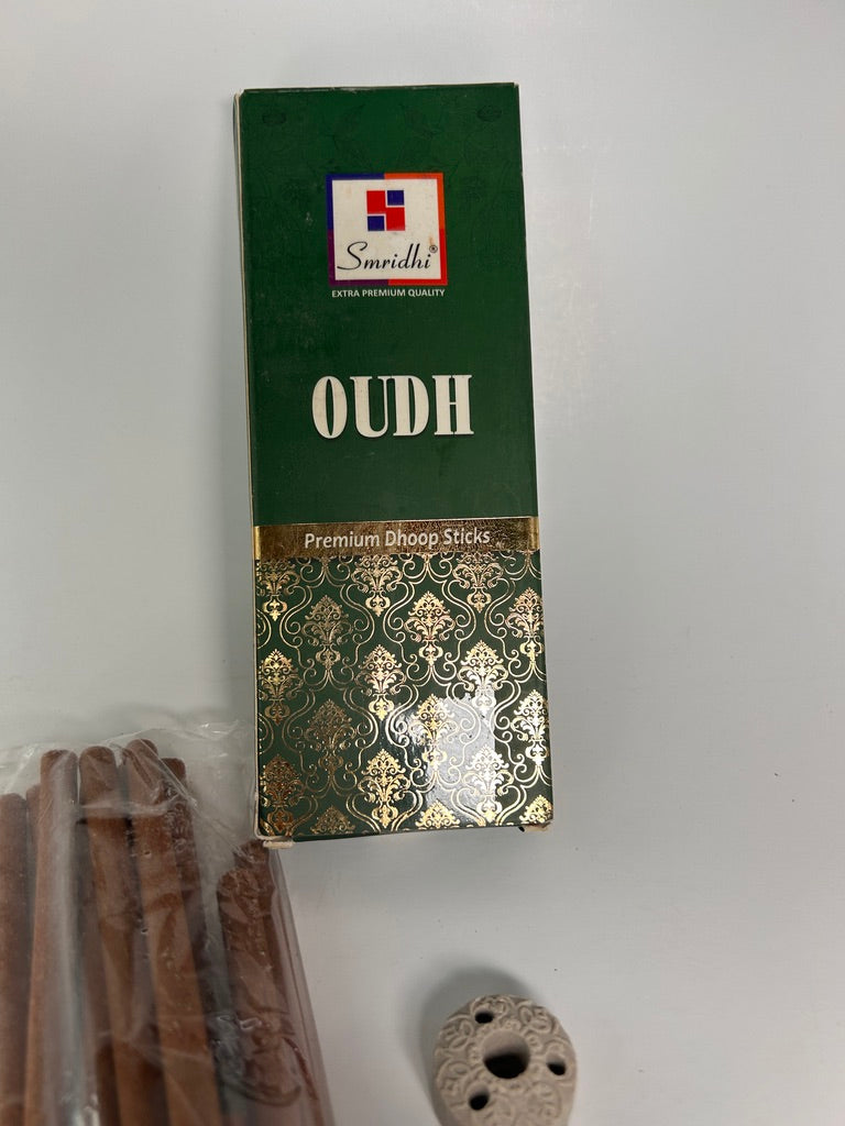 Premium Dhoop with Ceramic Holder – Oud